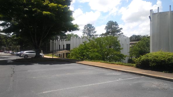 2500 West Broad Street, Athens, GA 30606